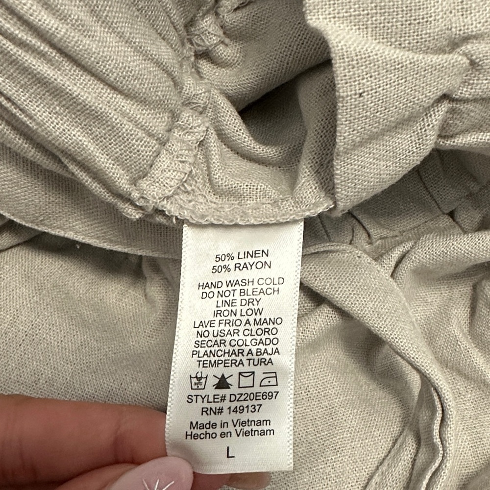 Double Zero Women's Gray Paperbag Waist Shorts L - Picture 6 of 6